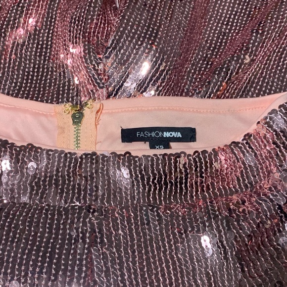 Fashion Nova rose gold sequin pant top set . - Picture 3 of 8